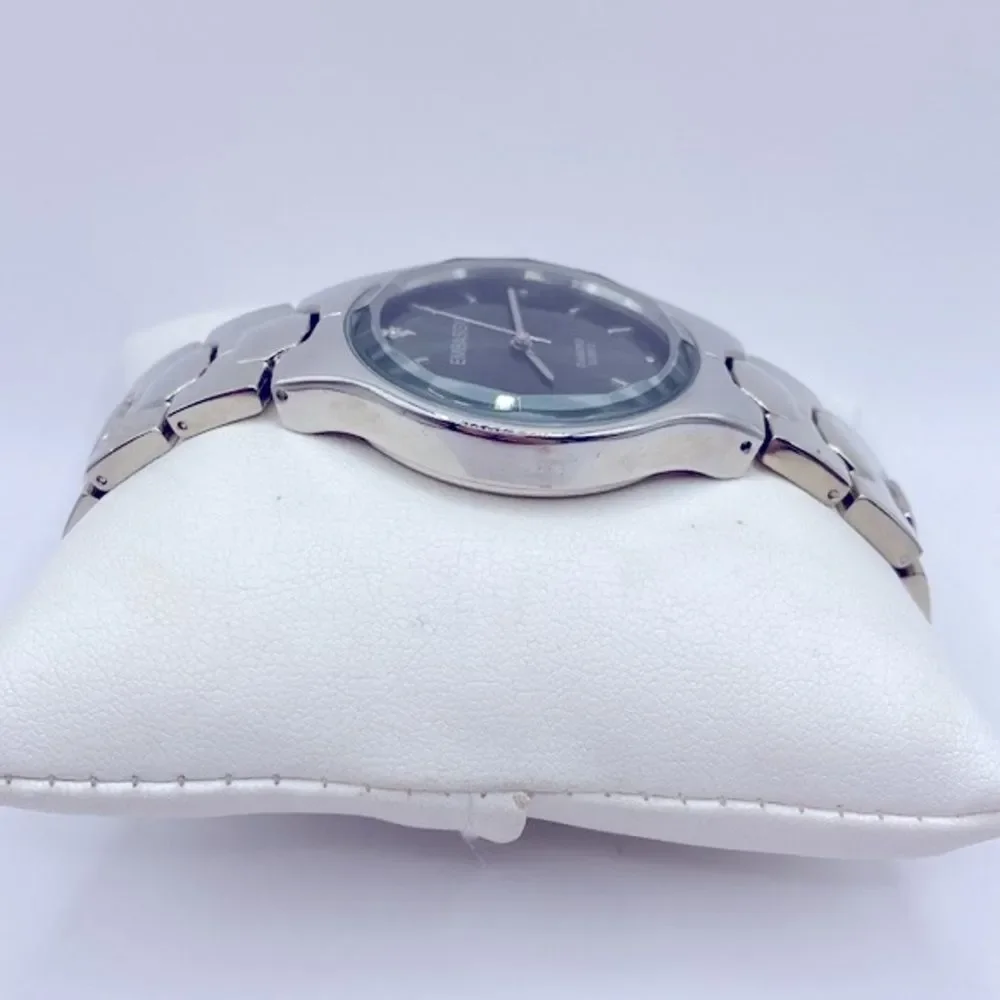Working! Men’s Embassy Diamond Quartz Watch